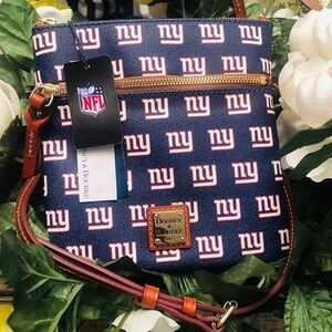 Dooney & Bourke NFL NY Giants Double Zip Crossbody Navy Stadium Bag NWT